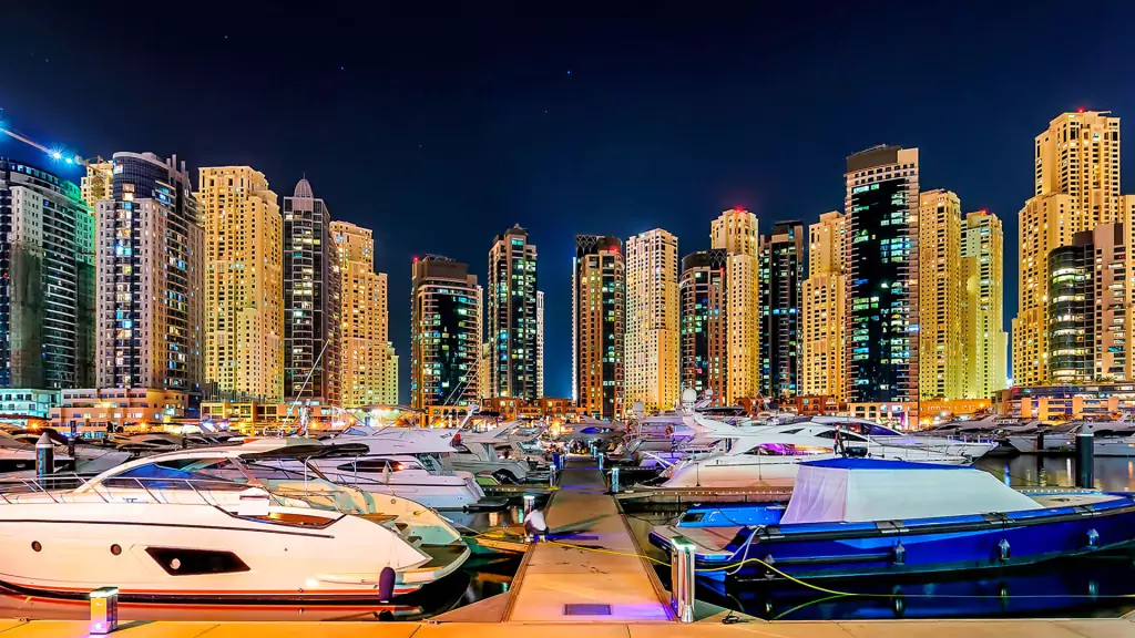 colorful dubai marina skyline dubai united arab 2021 08 26 18 55 17 utc